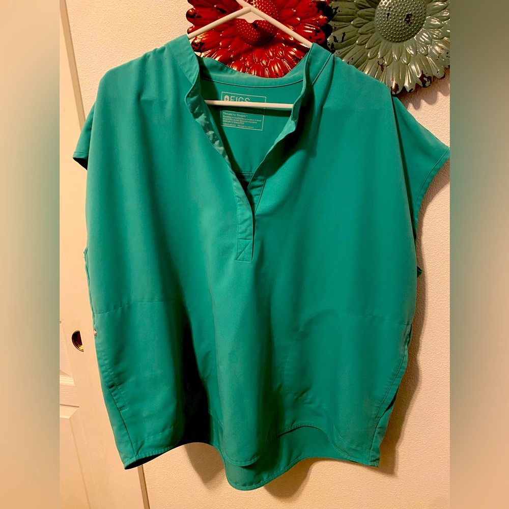 Figs Rafaela Scrub Top XXL